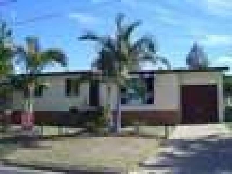 33 Raceview Street, Raceview QLD 4305