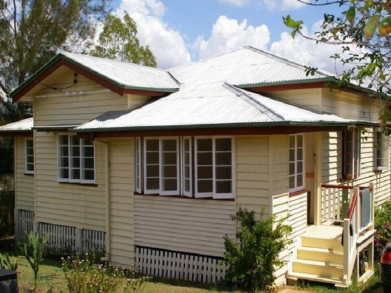 36 Pine Mountain Road, North Ipswich QLD 4305