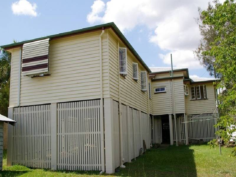 36 Pine Mountain Road, North Ipswich QLD 4305