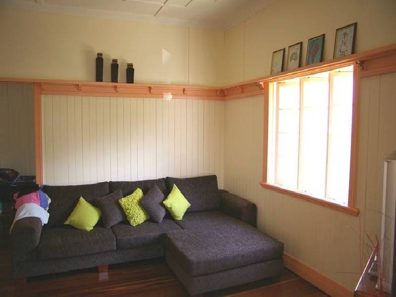 36 Pine Mountain Road, North Ipswich QLD 4305