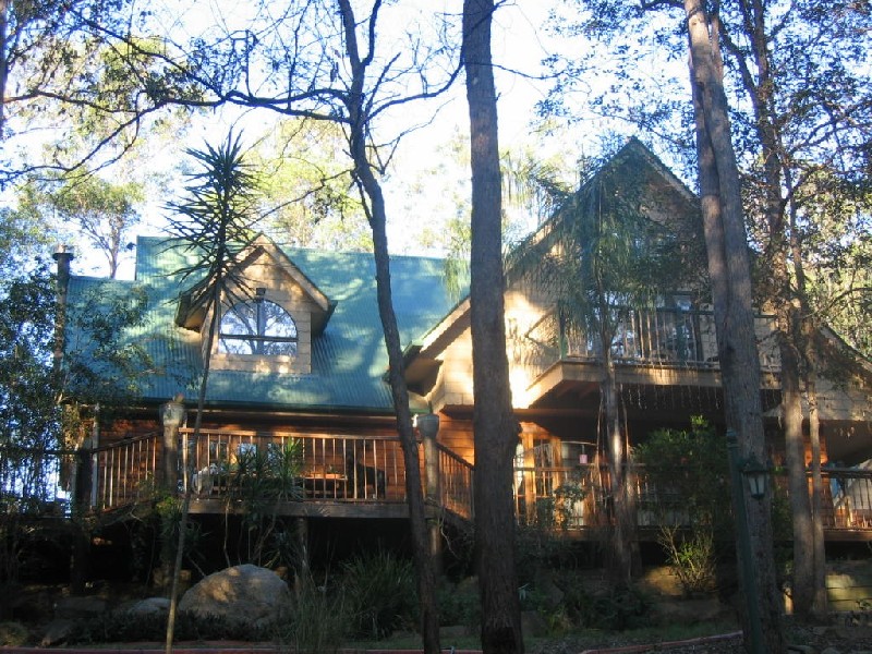 Eatons Hill QLD 4037