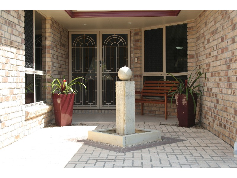 2 Gunsynd Drive, Dakabin QLD 4503