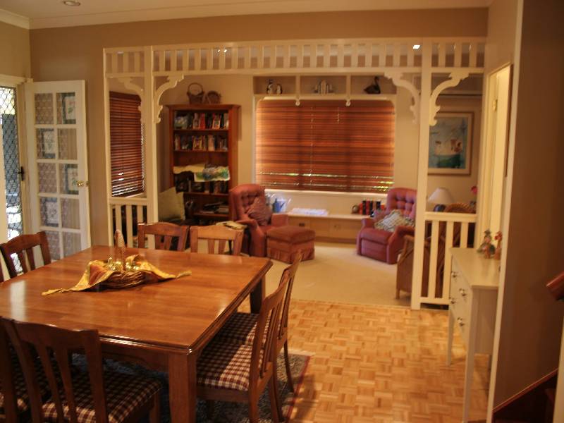 4 DORCHESTER COURT, Murrumba Downs QLD 4503