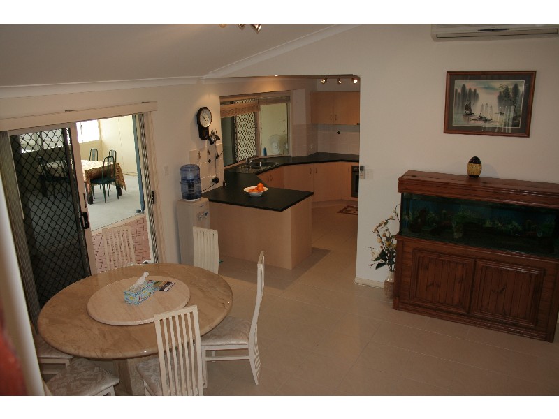 North Lakes QLD 4509