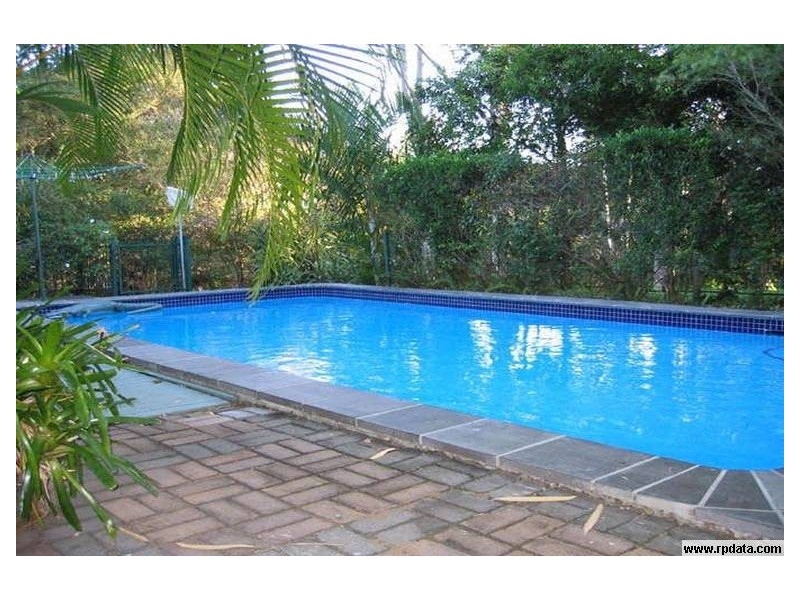 Chapel Hill QLD 4069