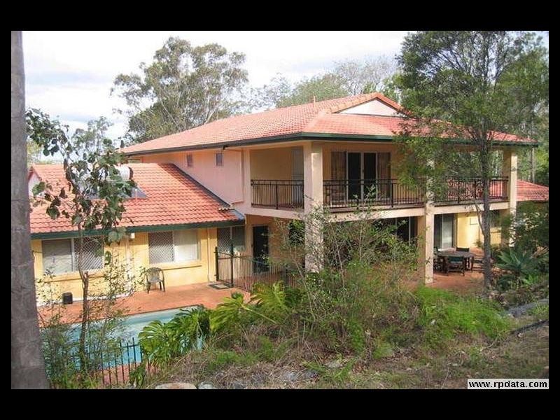 Kenmore Hills QLD 4069