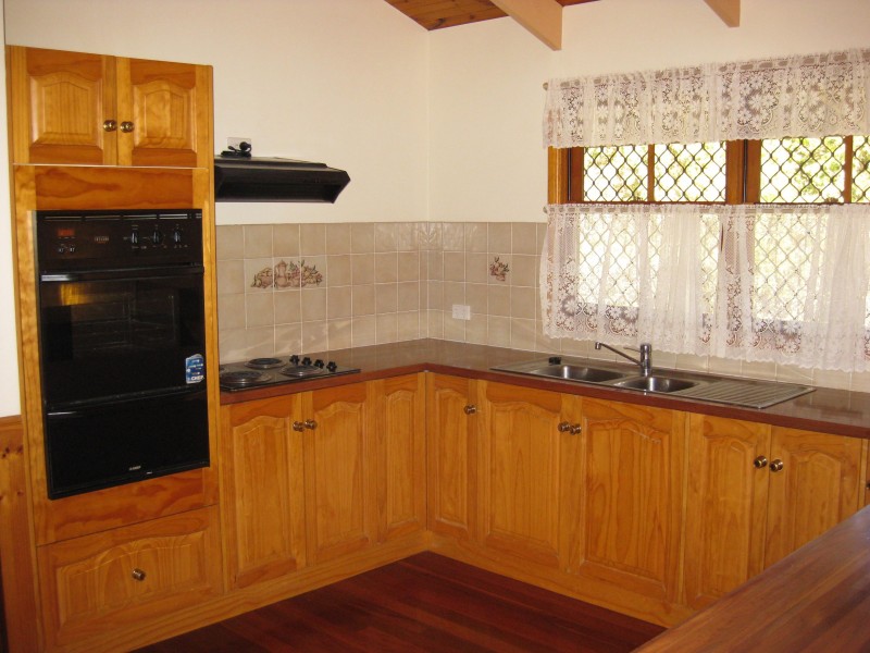 Kenmore Hills QLD 4069