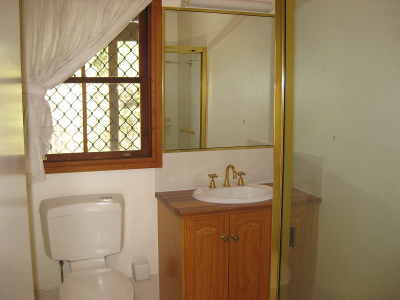 Kenmore Hills QLD 4069