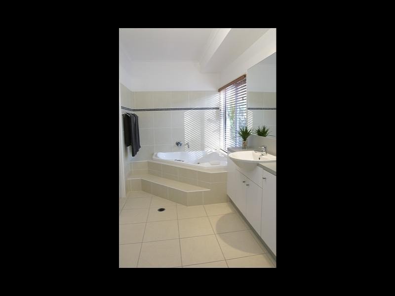 Pullenvale QLD 4069