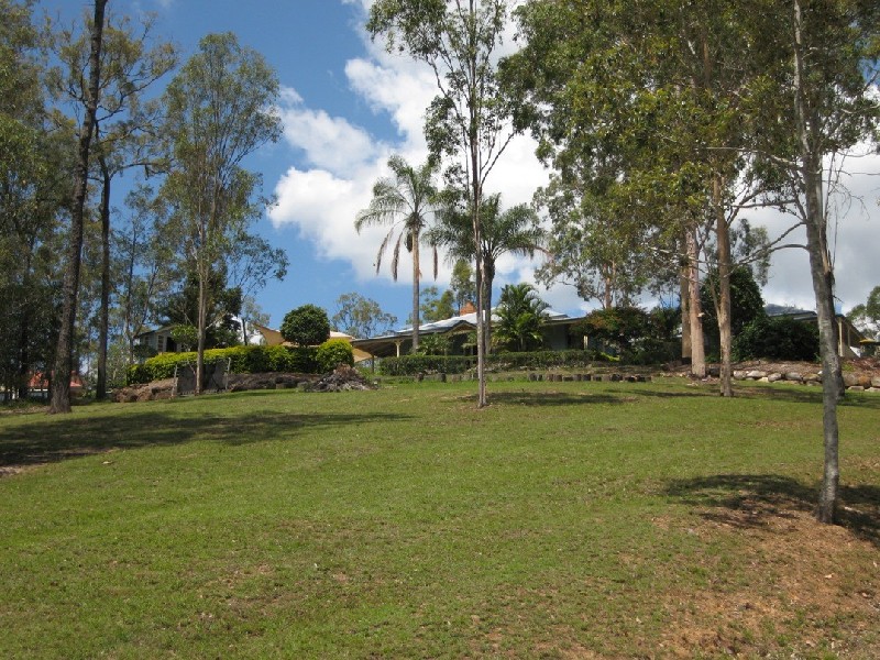 Mount Crosby QLD 4306