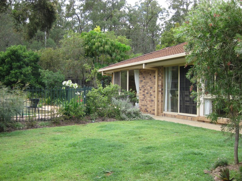 Chapel Hill QLD 4069