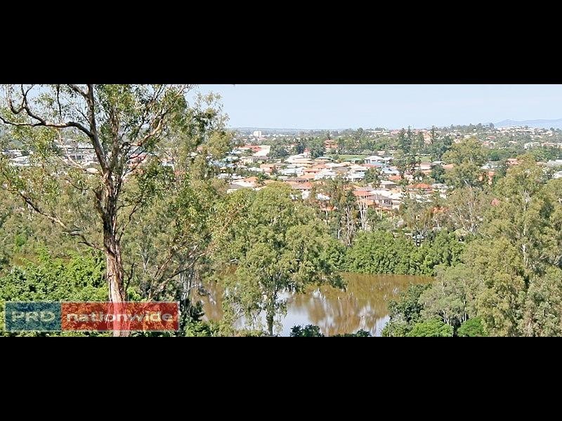 Fig Tree Pocket QLD 4069