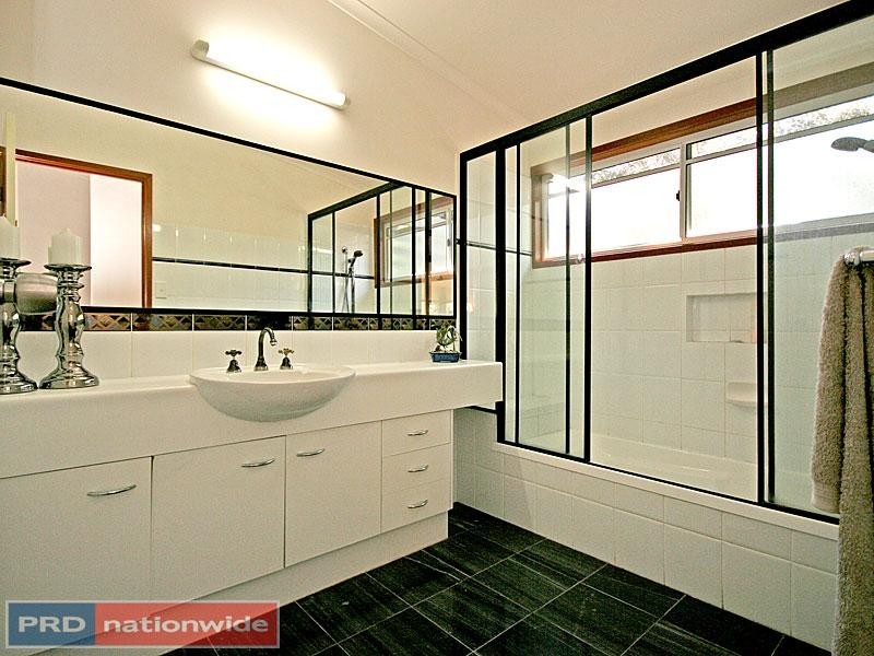 Fig Tree Pocket QLD 4069