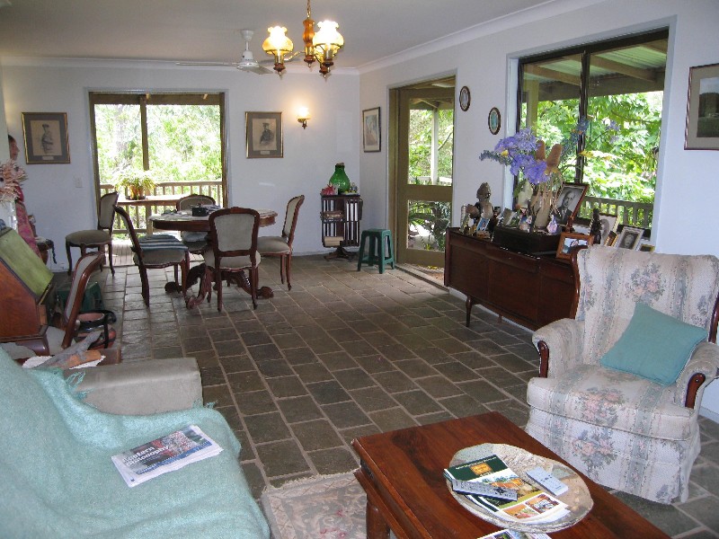 Upper Brookfield QLD 4069