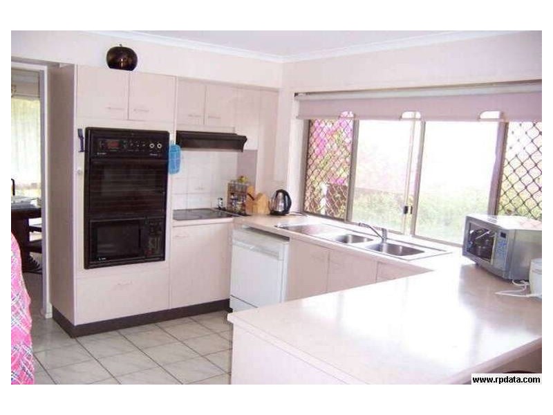 Chapel Hill QLD 4069