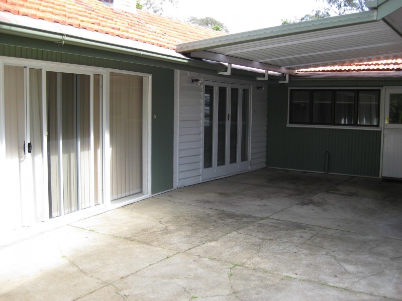 Brookfield QLD 4069