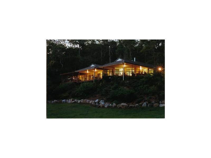 Kenmore Hills QLD 4069