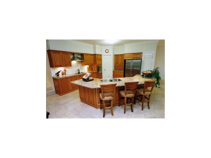 Kenmore Hills QLD 4069