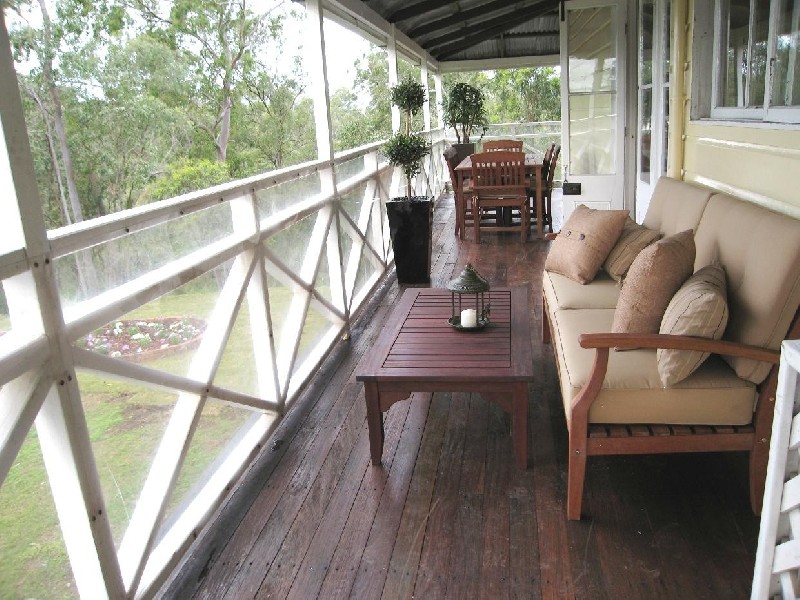 Upper Brookfield QLD 4069