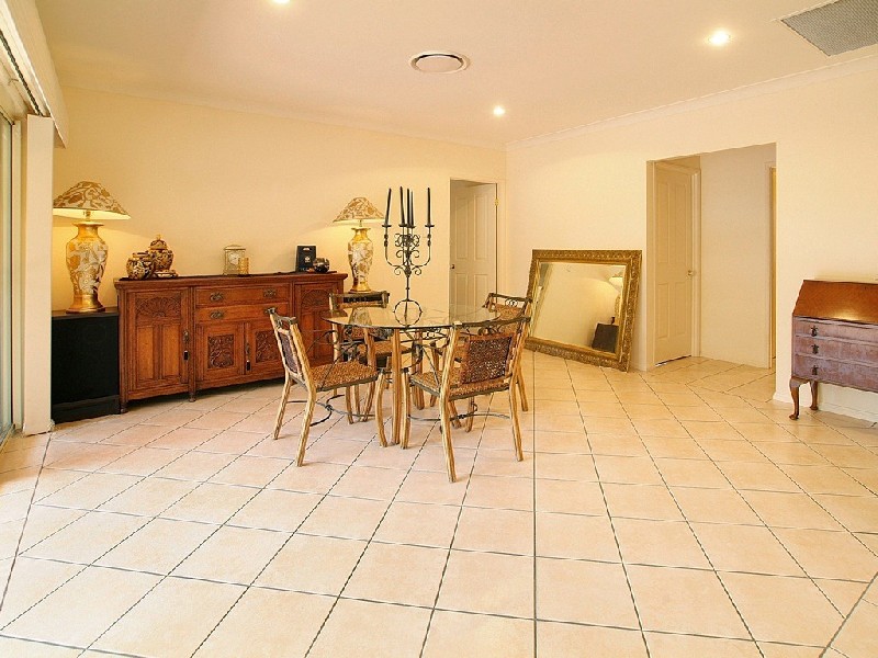 Chapel Hill QLD 4069