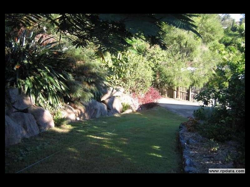 Chapel Hill QLD 4069