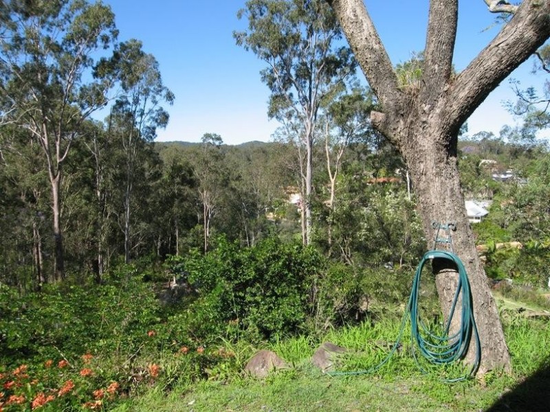 Kenmore Hills QLD 4069