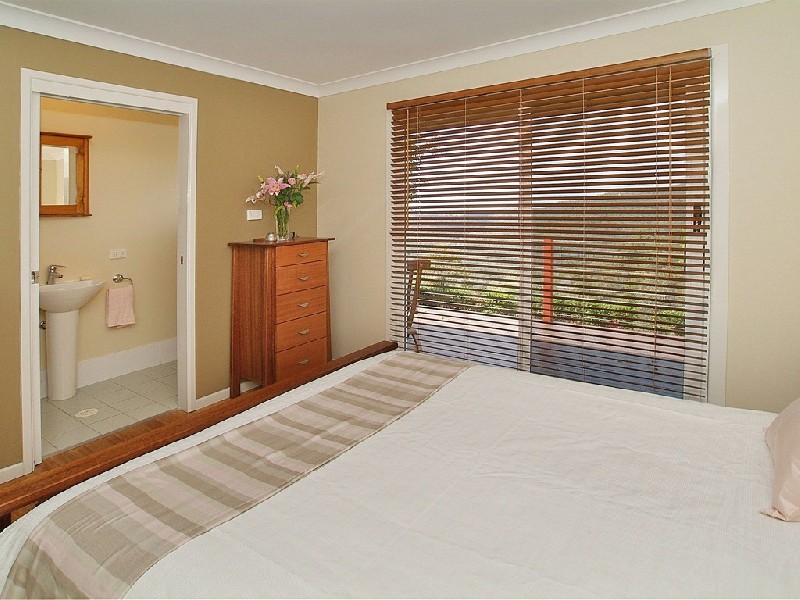 Upper Brookfield QLD 4069