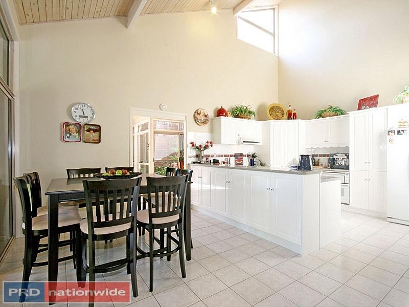Kenmore Hills QLD 4069