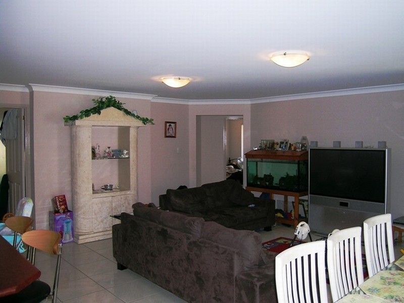 Crestmead QLD 4132