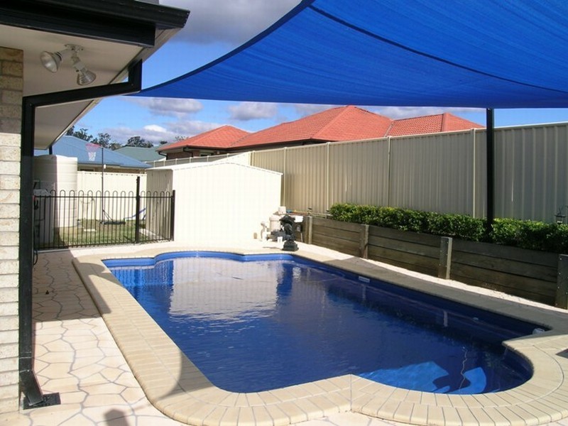 Crestmead QLD 4132