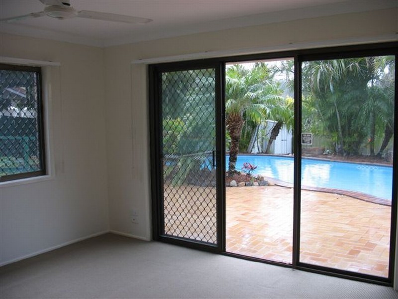 26 Porang Street, Shailer Park QLD 4128