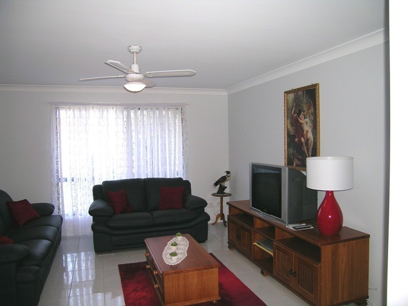 Crestmead QLD 4132