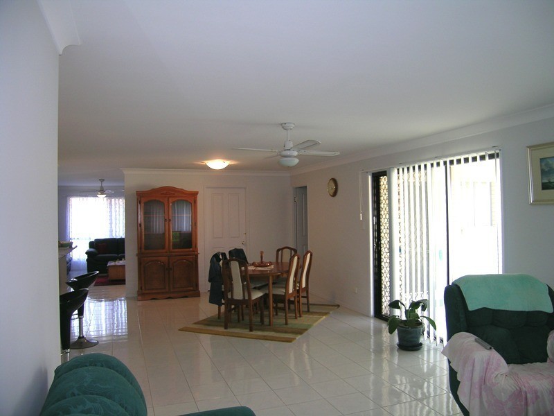 Crestmead QLD 4132