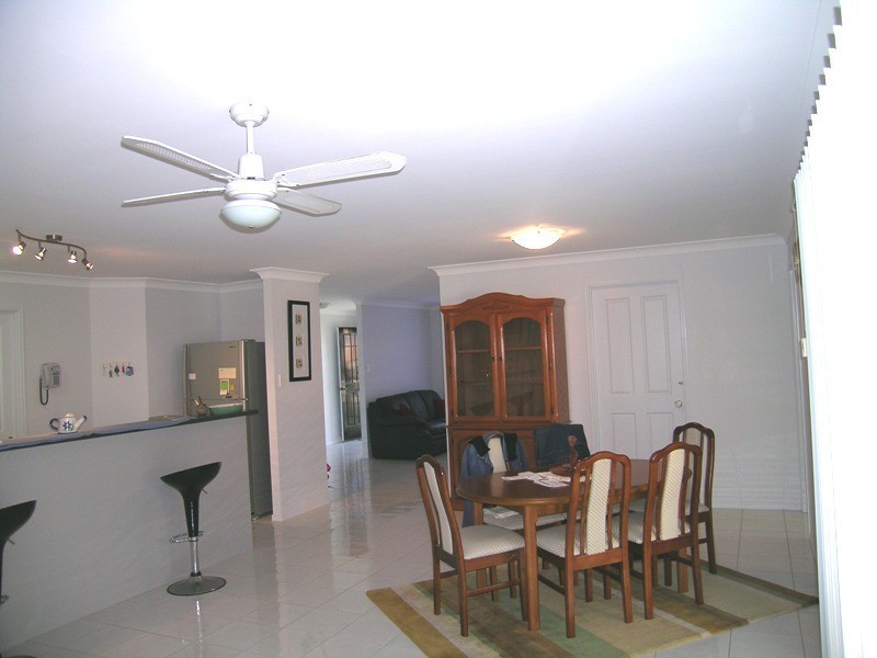Crestmead QLD 4132
