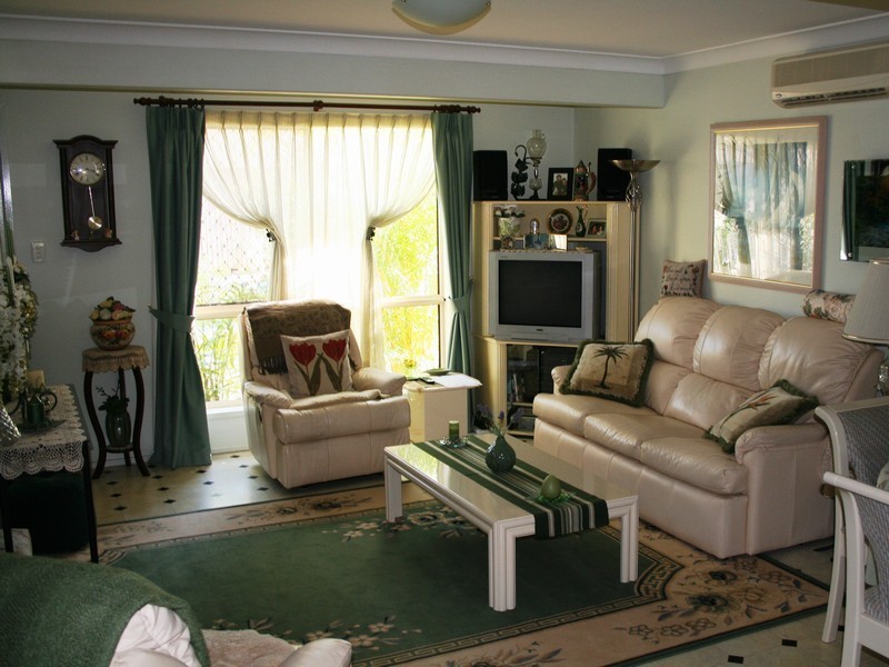 15 Bourke Street, Waterford West QLD 4133