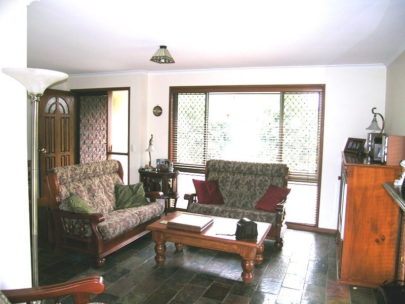 25 Blue Gum Drive, Marsden QLD 4132