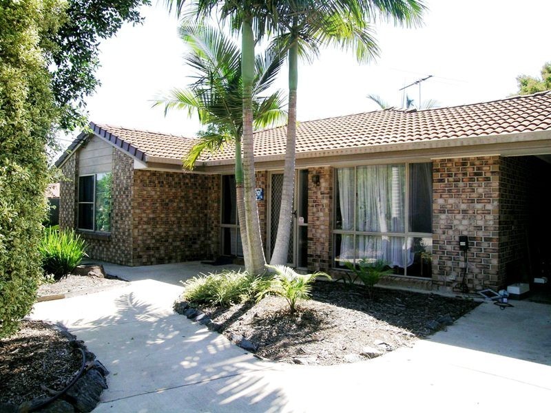 8 Paluma Court, Marsden QLD 4132