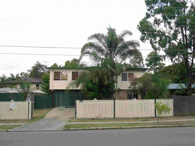 12 Pauline Street, Marsden QLD 4132