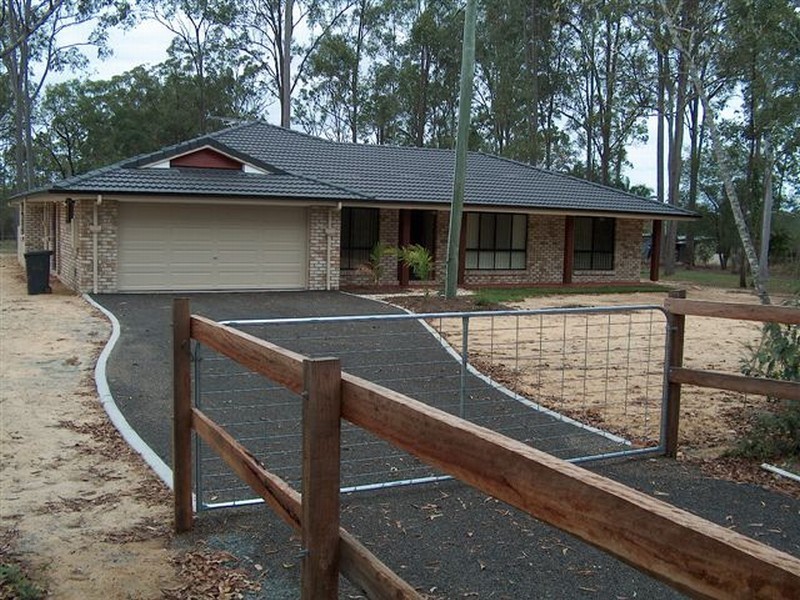 71 Farm Road, Greenbank QLD 4124