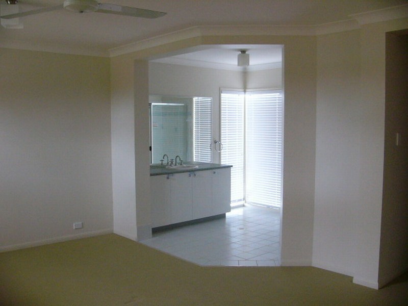 68 Platypus Drive, Greenbank QLD 4124