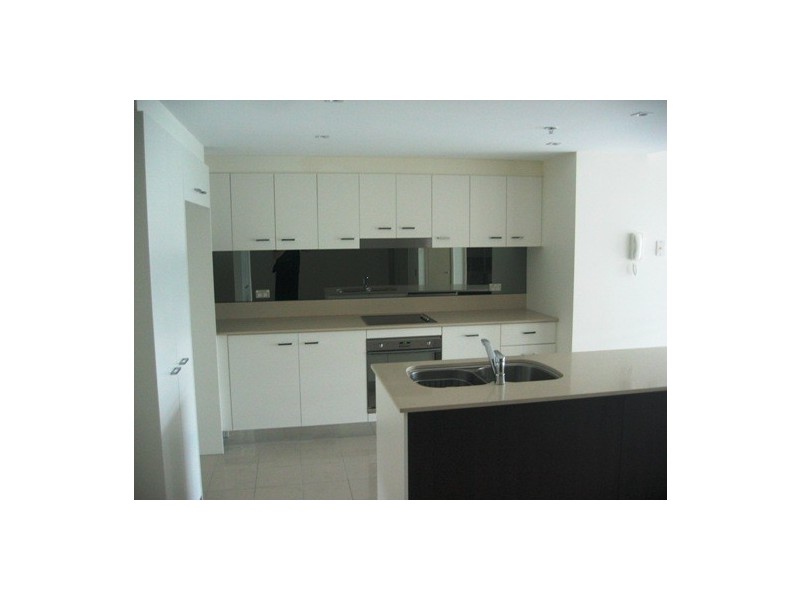 Unit 206 ‘M1′ 1 Duporth Avenue, Maroochydore QLD 4558