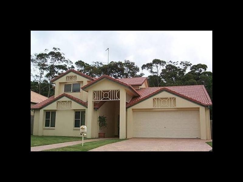 25 Admiralty Drive, Alexandra Headland QLD 4572