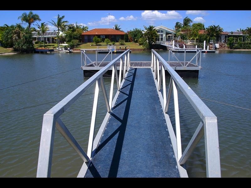 1 Island Court, Minyama QLD 4575