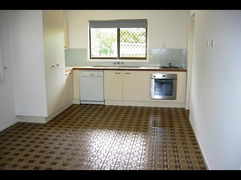 44 Yorlambu Parade, Maroochydore QLD 4558