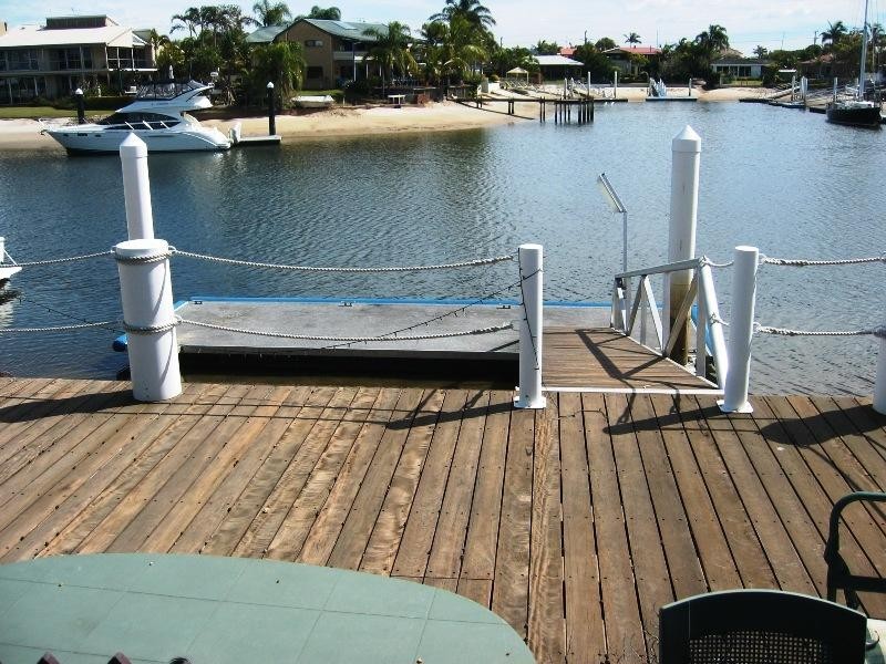 49 Coomaroo Crescent, Minyama QLD 4575