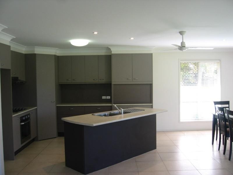 2 Evergreen Avenue, Palmwoods QLD 4555