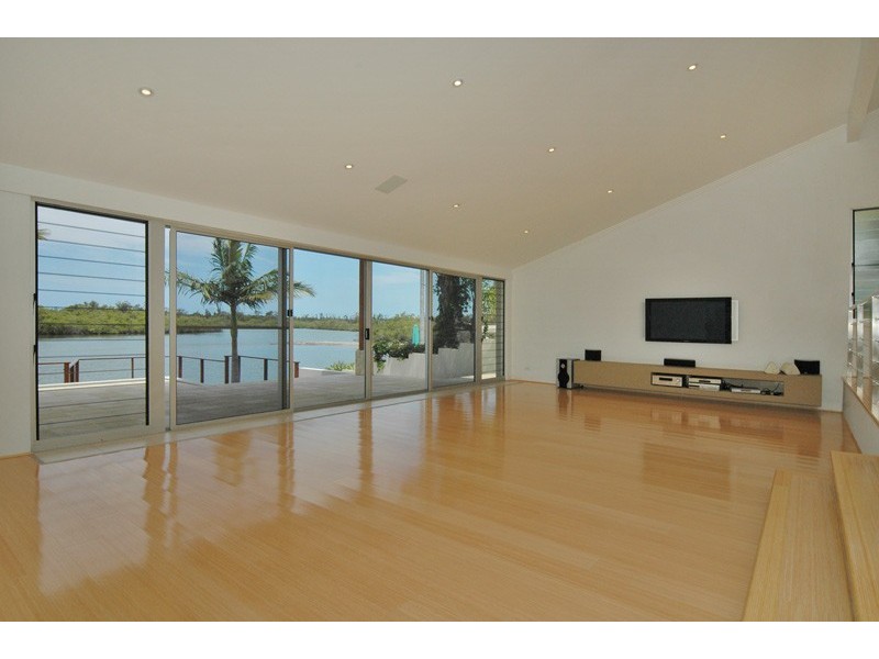 4 Imara Court, Mountain Creek QLD 4557