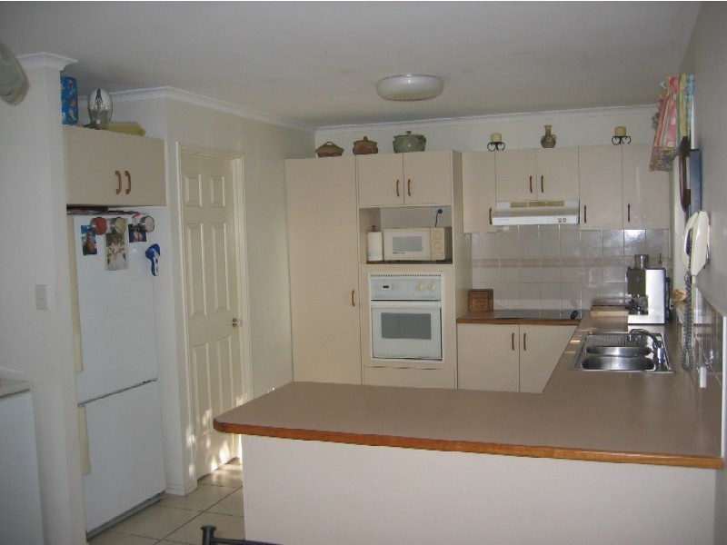 2-25 Maroochy Waters Drive, Maroochydore QLD 4558