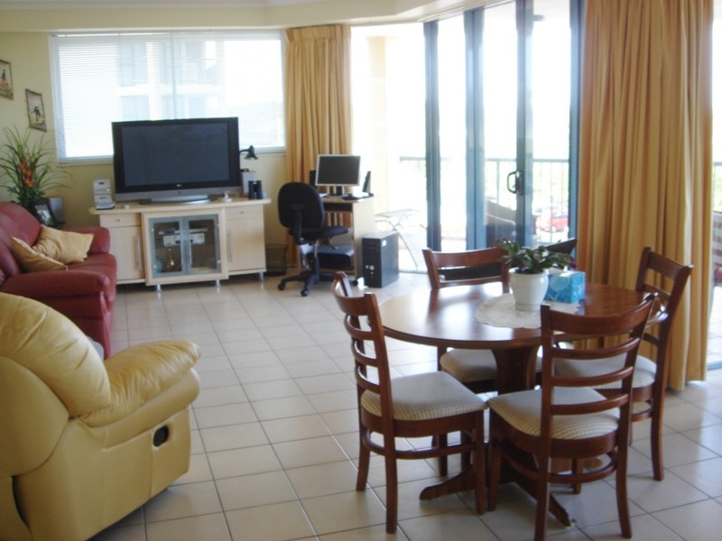 Alexandra Headland QLD 4572