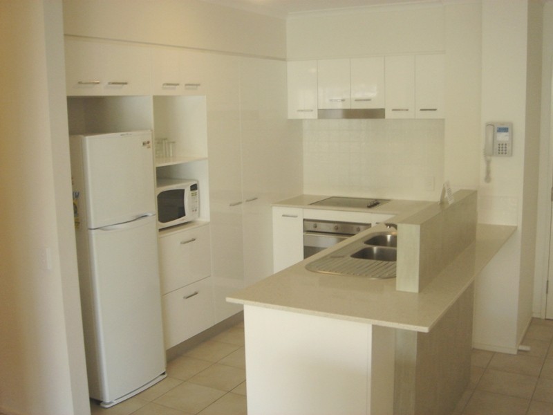 Alexandra Headland QLD 4572